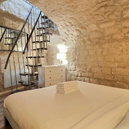 Ideally Located And Atypical Apartment In Paris Dış mekan fotoğraf