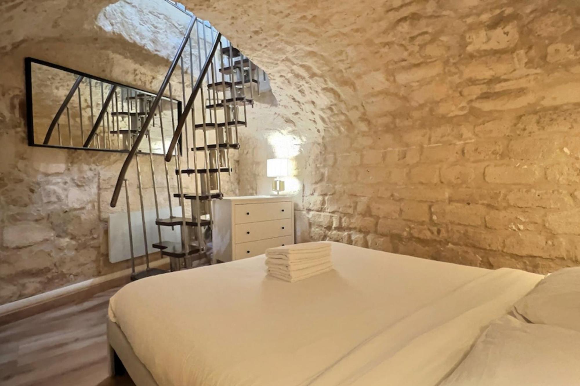 Ideally Located And Atypical Apartment In Paris Dış mekan fotoğraf